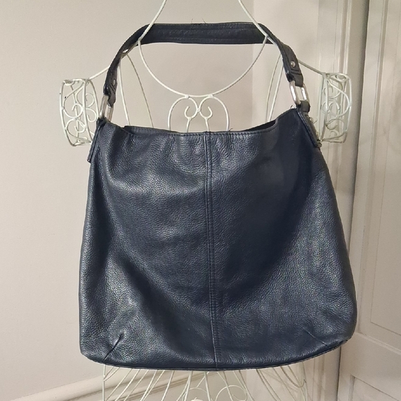 Kooba Classic Black Leather Shoulder Bag - Picture 3 of 10